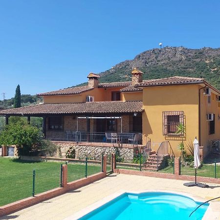 Casa Rural Dalia Sierra de Fuentes Exterior photo