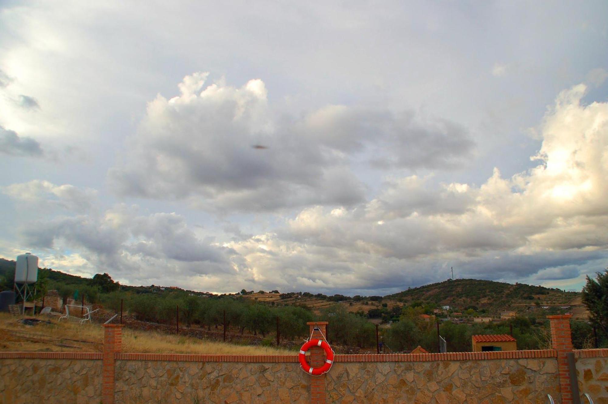 Casa Rural Dalia Sierra de Fuentes Exterior photo