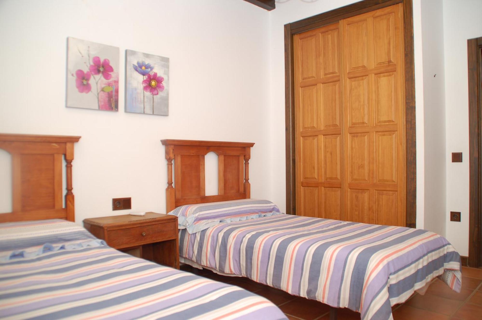 Casa Rural Dalia Sierra de Fuentes Exterior photo
